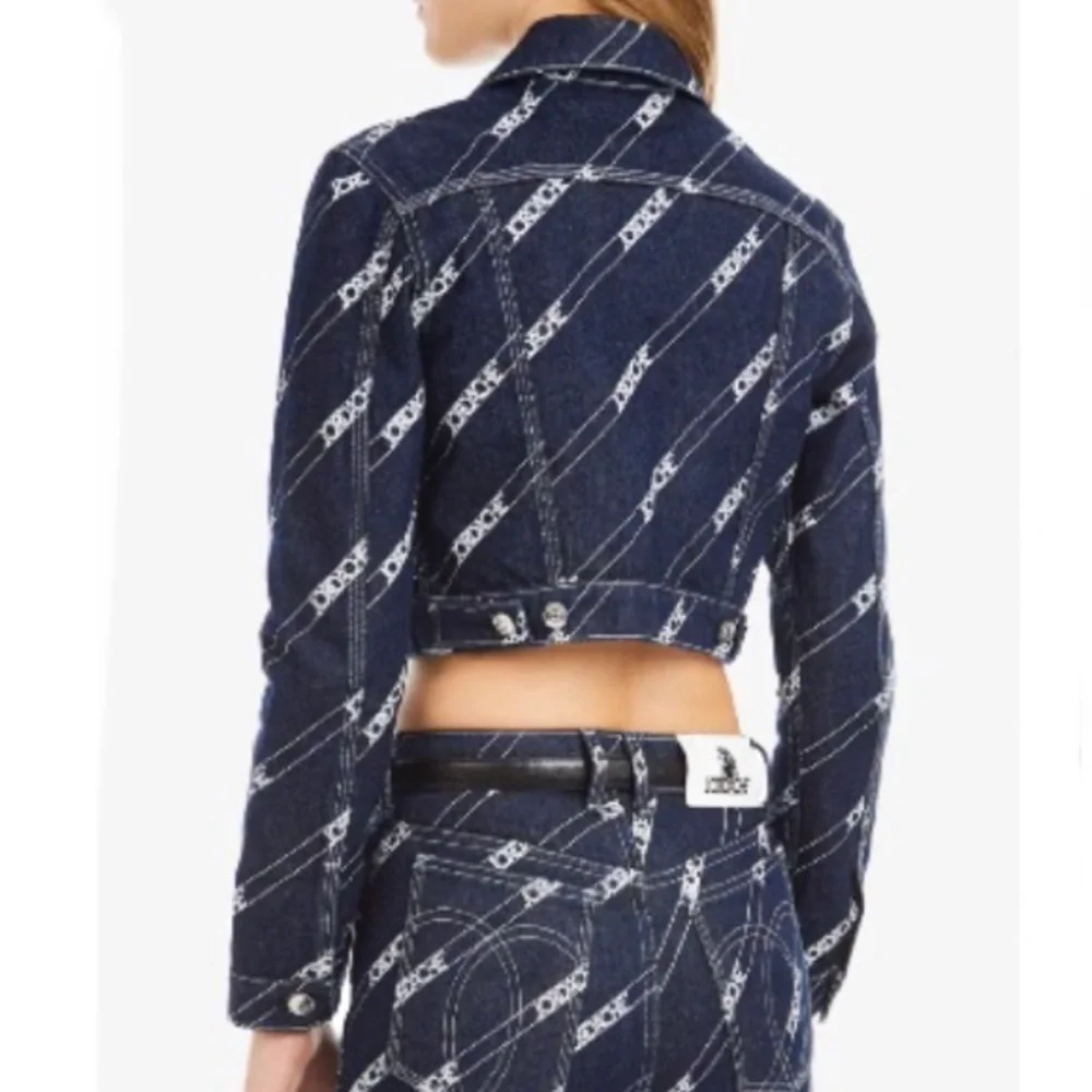 Jordache RINSE DIAGONAL LOGO PRINT SHRUNKEN JACKET - Picture 3 of 14